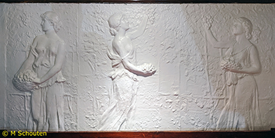 Frieze on Mezzanine Floor.  by Michael Schouten. Published on 05-03-2020