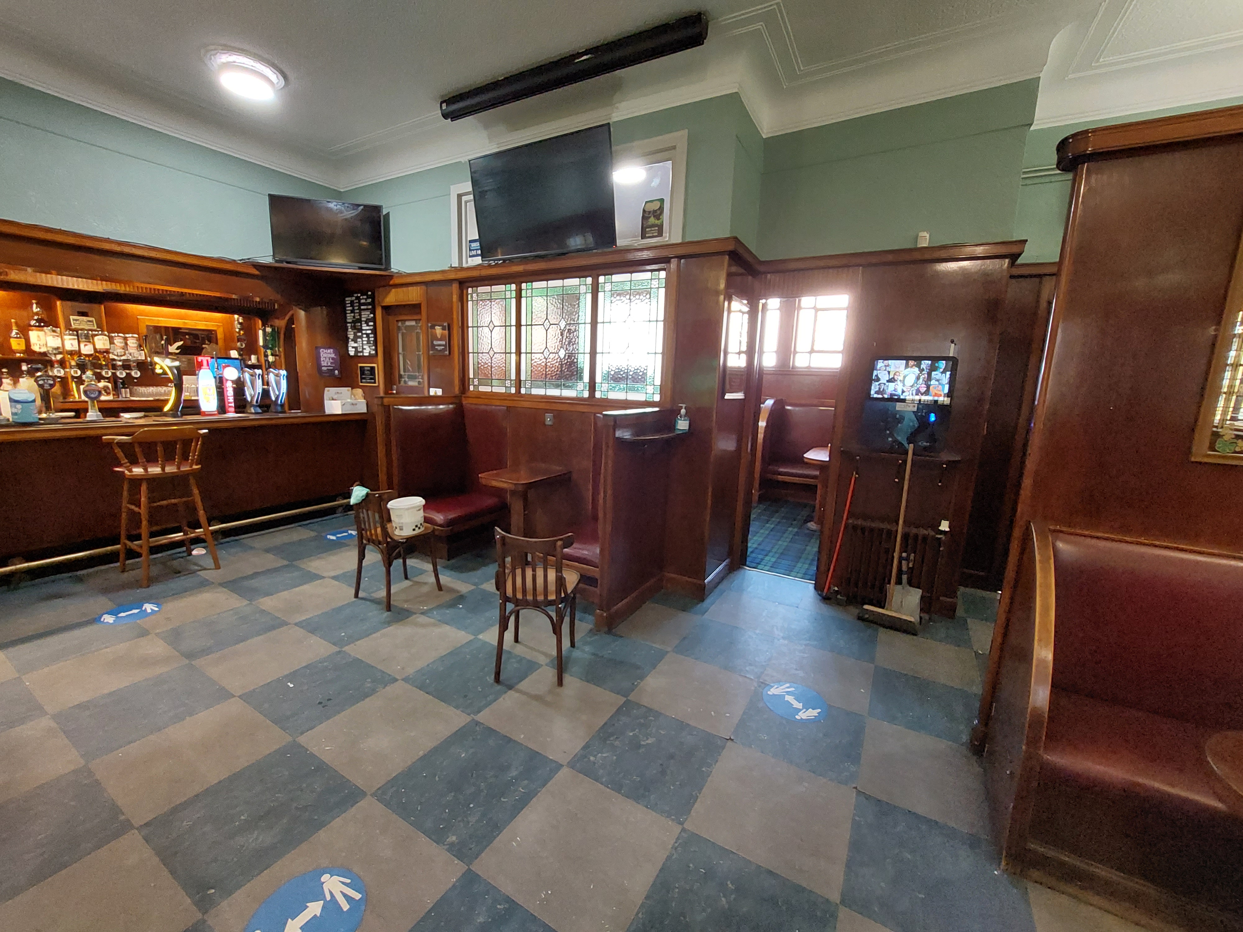 Main Bar.  by Quinten Taylor. Published on 