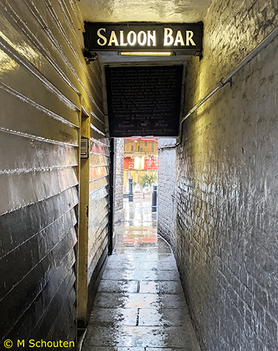 Side Passage and Saloon Bar Entrance.  by Michael Schouten. Published on 05-03-2020