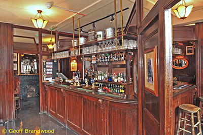 CAMRA | Hand & Shears, Smithfield, London - Grade I Li